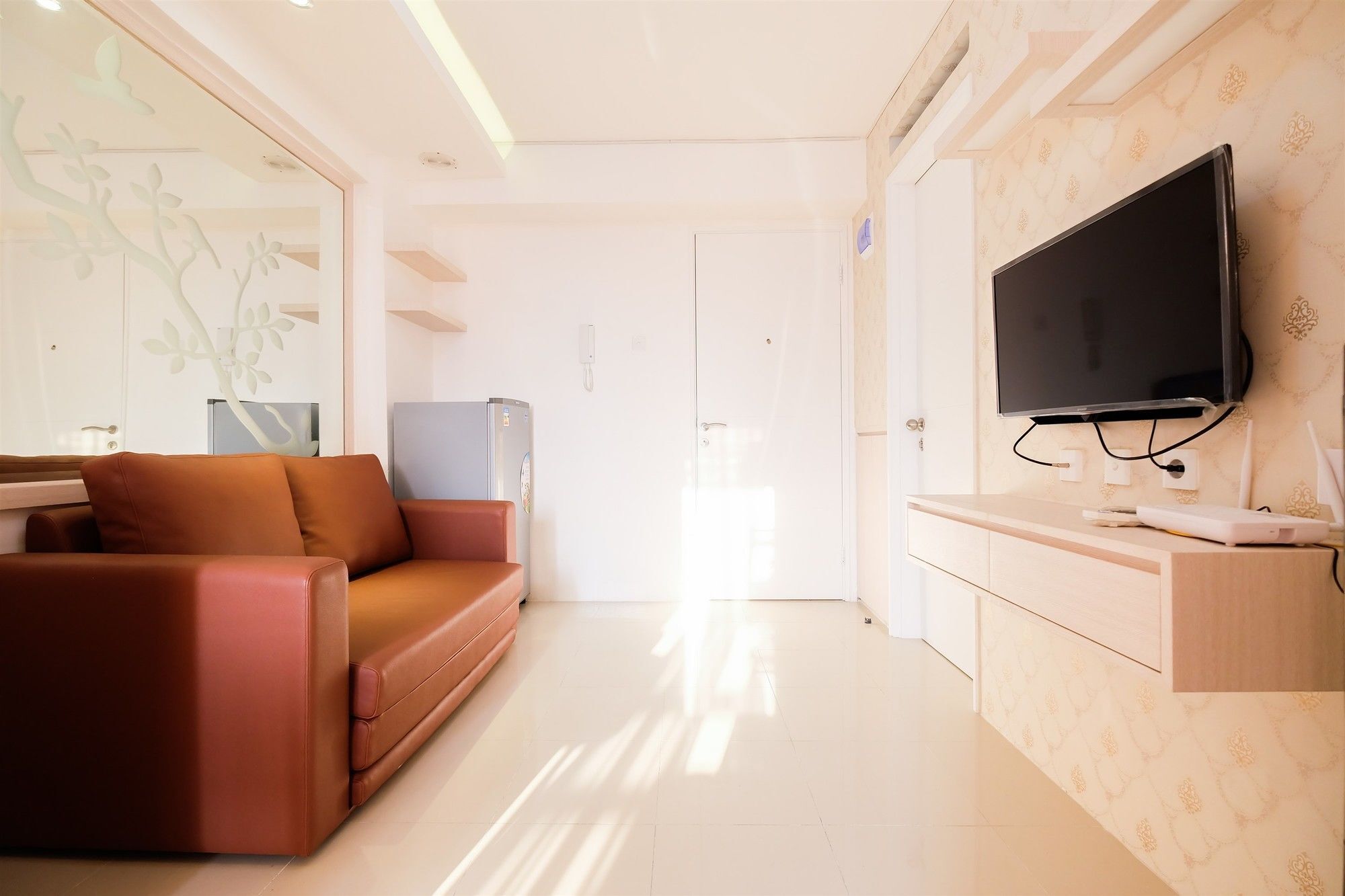 Apartemen 2 Bedrooms At Bassura With Mall Access By Travelio Jakarta